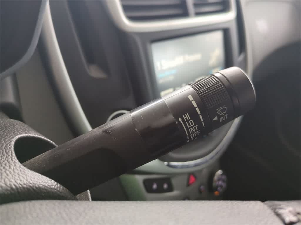 Thumbnail: 2017 Chevrolet Sonic - 25