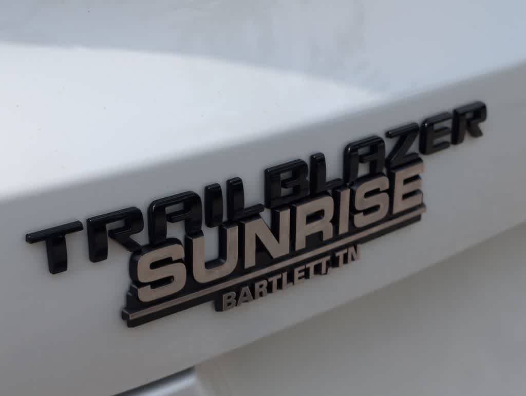 Thumbnail: 2023 Chevrolet TrailBlazer - 12