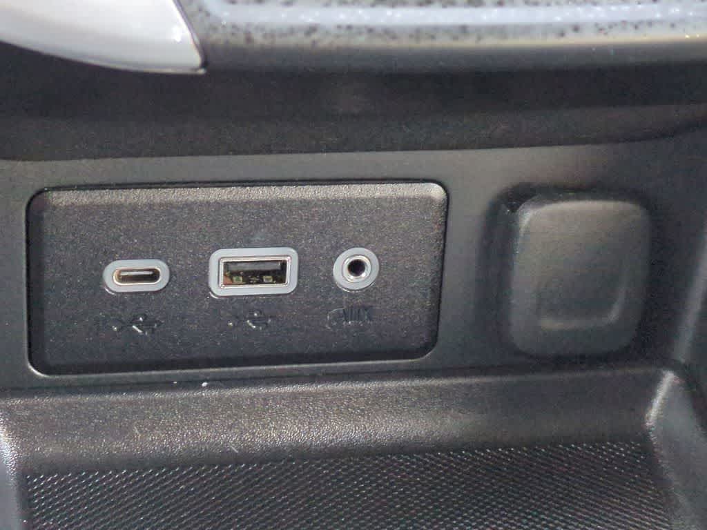 Thumbnail: 2022 GMC Terrain - 29