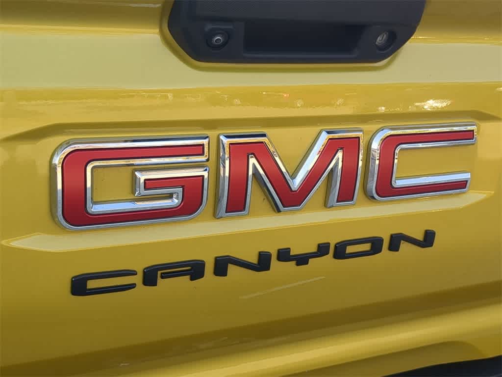 Thumbnail: 2023 GMC Canyon - 13