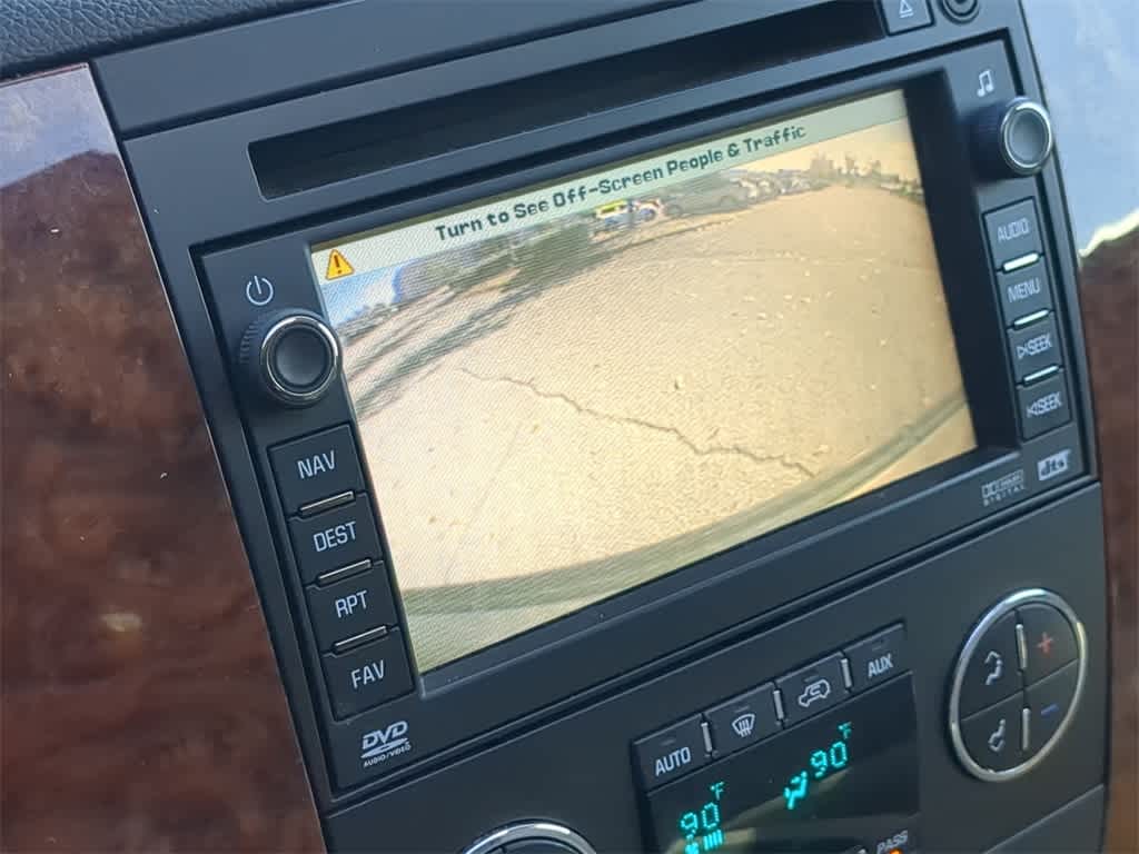 Thumbnail: 2007 Chevrolet Tahoe - 30