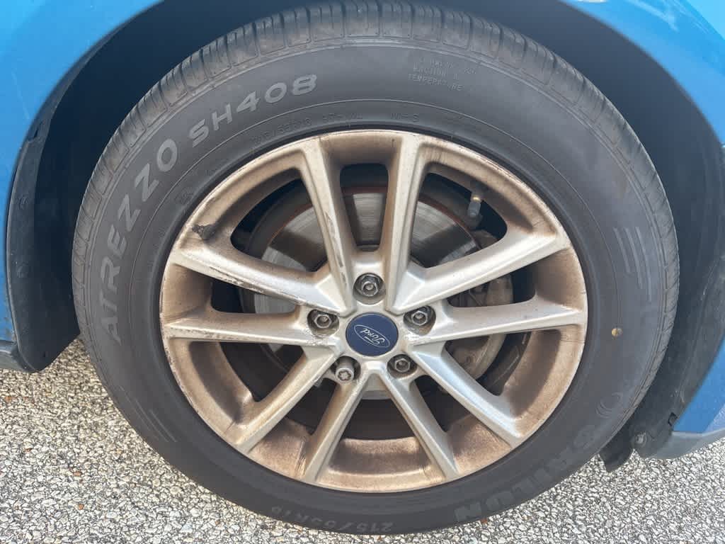 Thumbnail: 2016 Ford Focus - 16