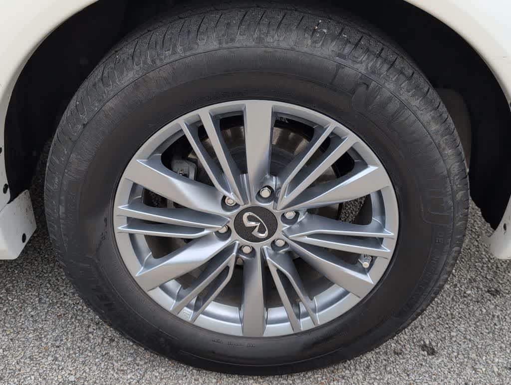 Thumbnail: 2022 INFINITI QX80 - 14