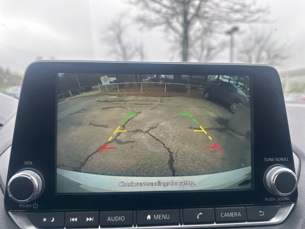 Thumbnail: 2023 Nissan Sentra - 14