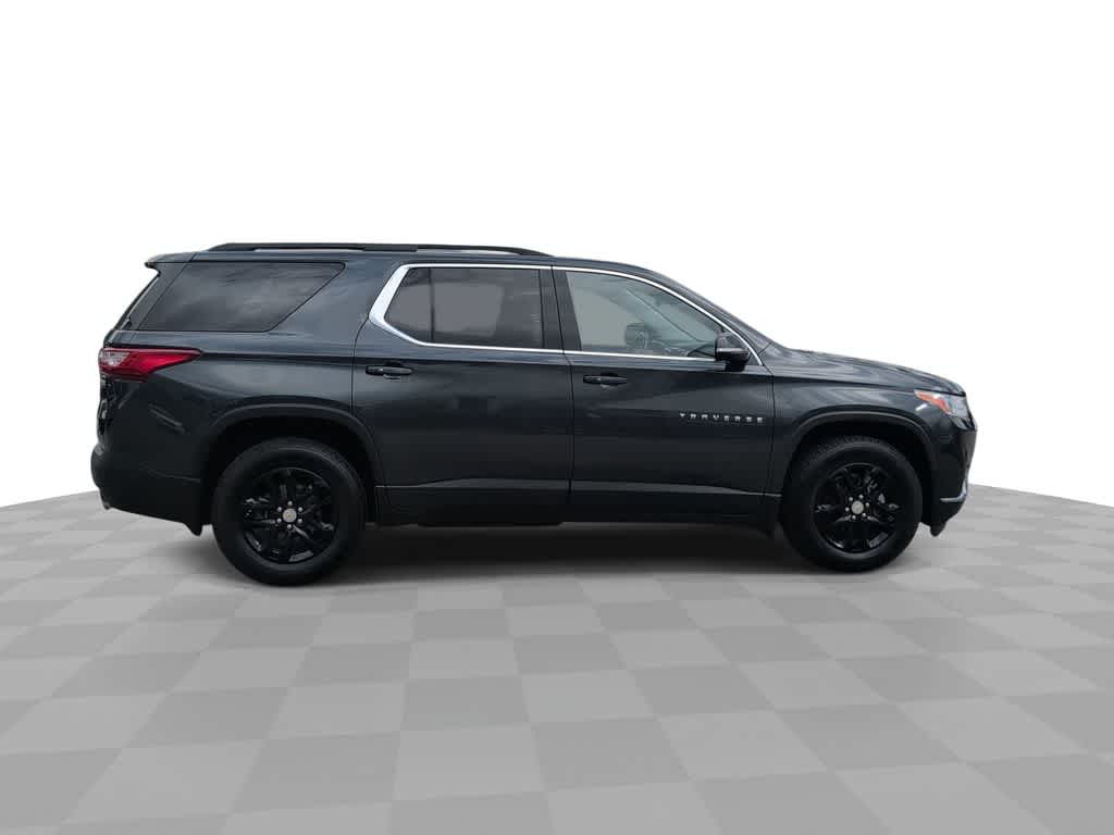 Thumbnail: 2019 Chevrolet Traverse - 9
