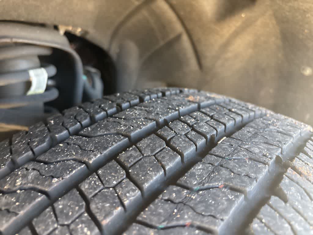 Thumbnail: 2022 GMC Canyon - 3