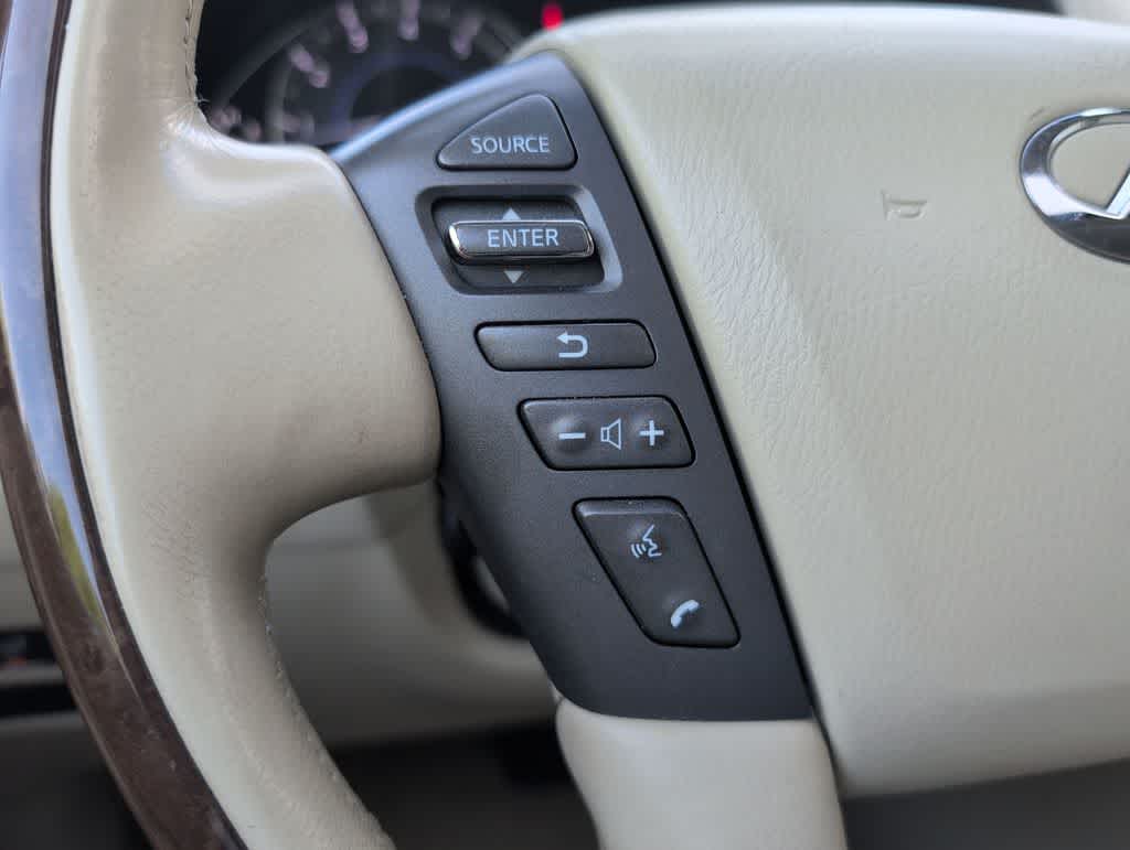 Thumbnail: 2013 INFINITI QX56 - 25