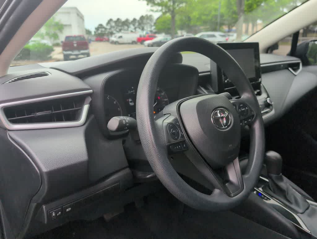 Thumbnail: 2023 Toyota Corolla - 10