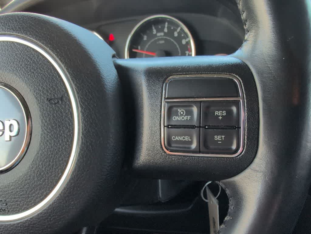 Thumbnail: 2017 Jeep Wrangler - 25