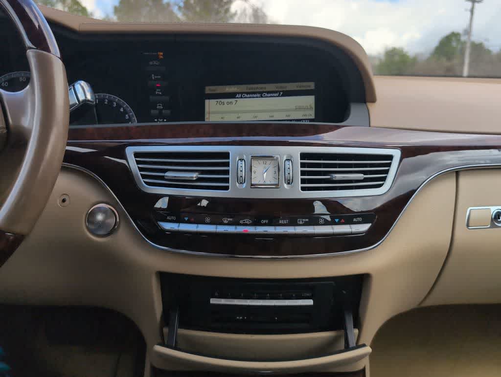 Thumbnail: 2012 Mercedes-Benz S-Class - 29