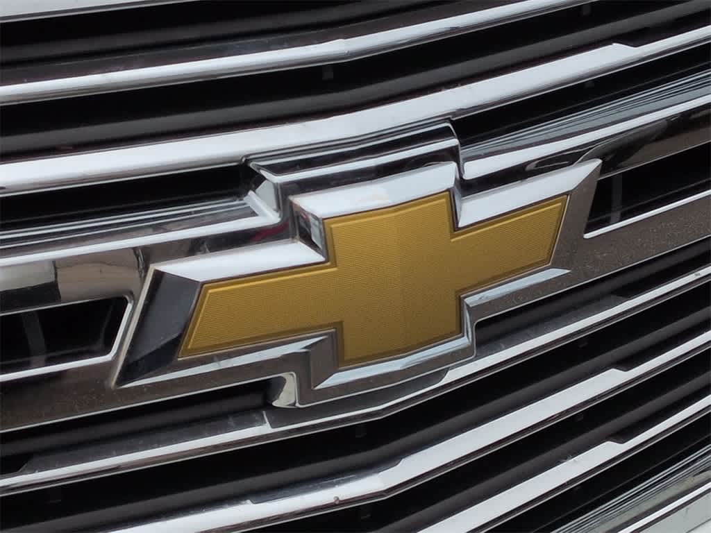 Thumbnail: 2019 Chevrolet Tahoe - 12