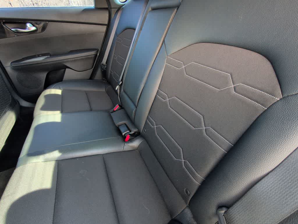 Thumbnail: 2020 Kia Forte - 19