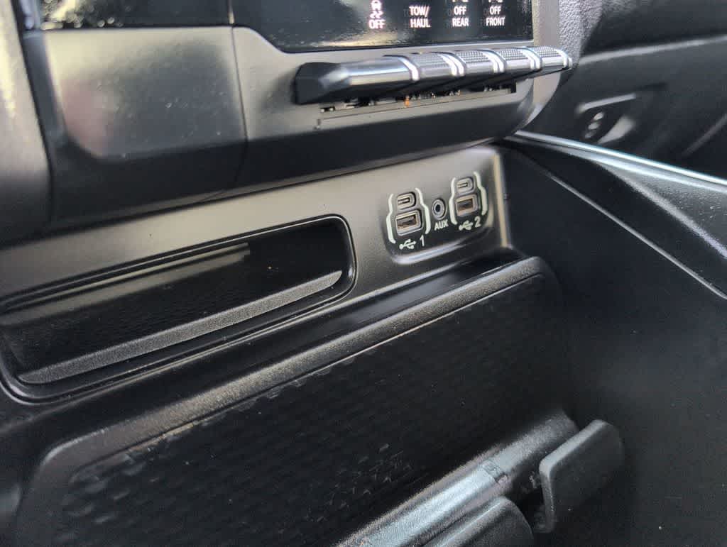 Thumbnail: 2021 RAM 1500 - 31