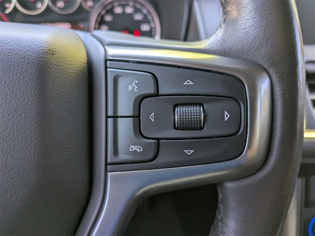 Thumbnail: 2023 Chevrolet Tahoe - 26
