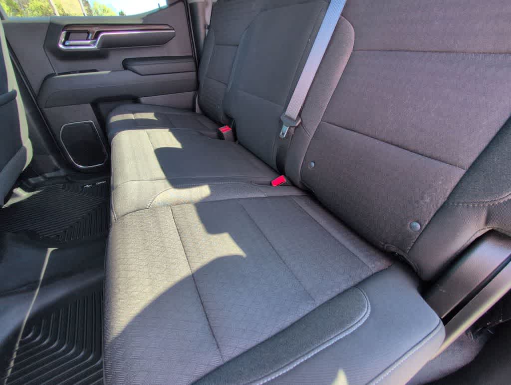 Thumbnail: 2022 Chevrolet Silverado 1500 - 19