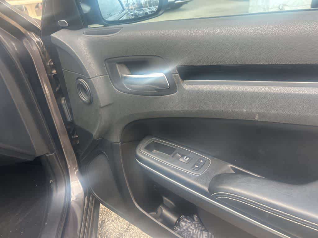 Thumbnail: 2021 Chrysler 300 - 16