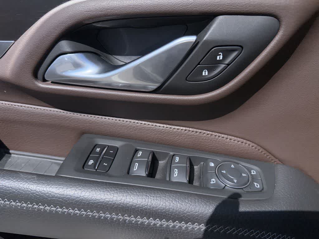 Thumbnail: 2022 GMC Yukon - 9