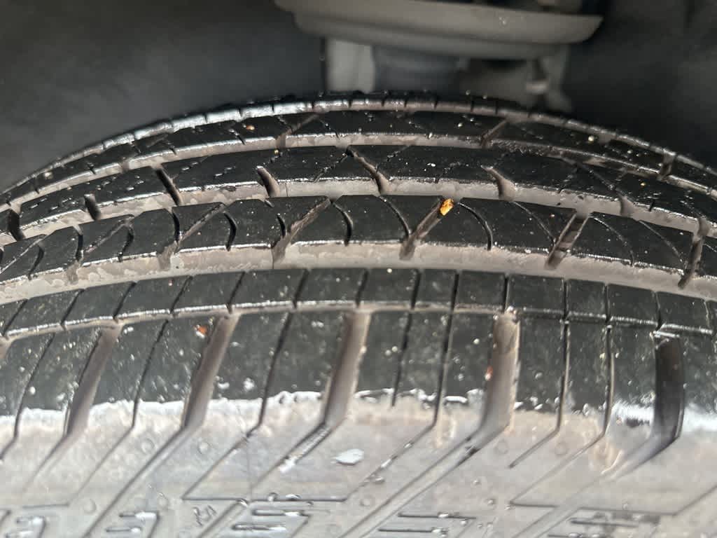 Thumbnail: 2023 GMC Acadia - 4