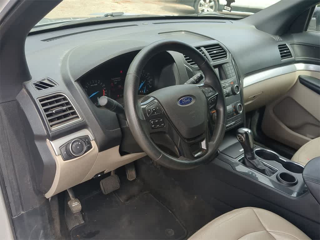Thumbnail: 2018 Ford Explorer - 10