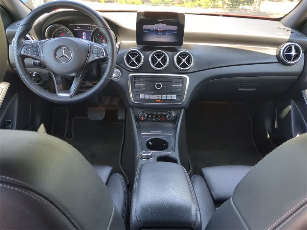 Thumbnail: 2019 Mercedes-Benz GLA - 15