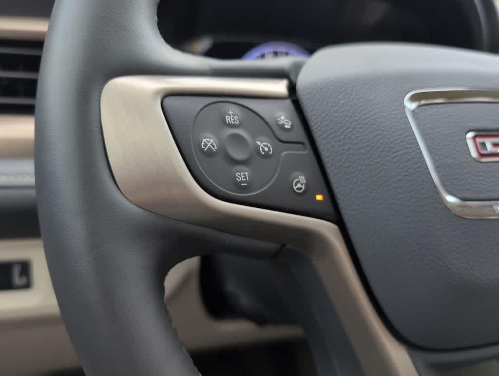 Thumbnail: 2023 GMC Acadia - 24