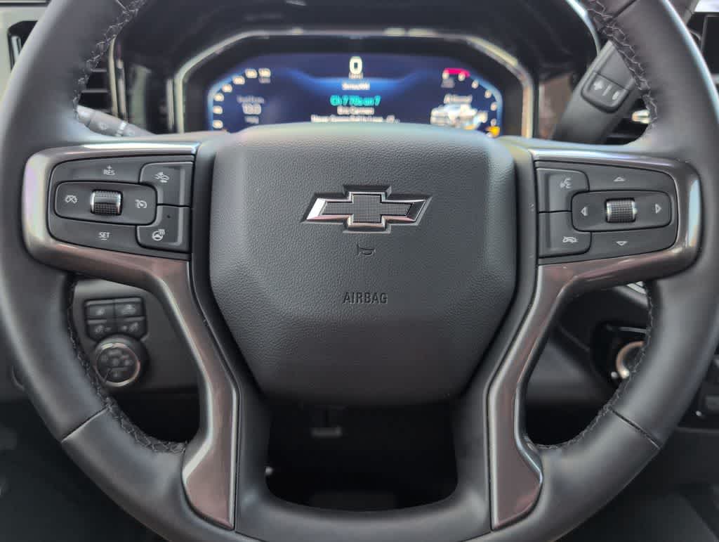 Thumbnail: 2025 Chevrolet Silverado 2500 - 23