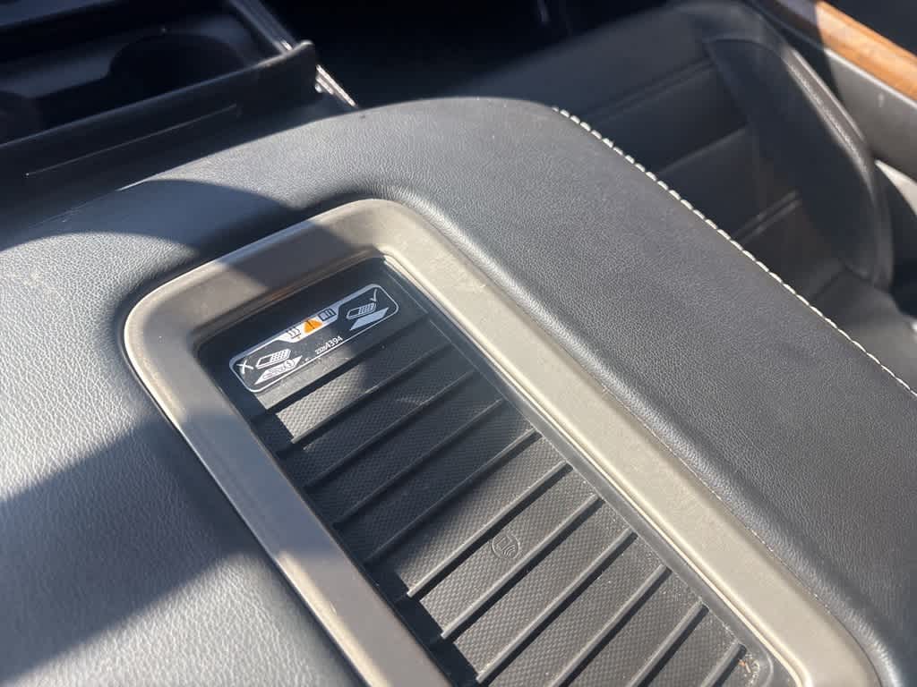 Thumbnail: 2019 GMC Yukon - 15