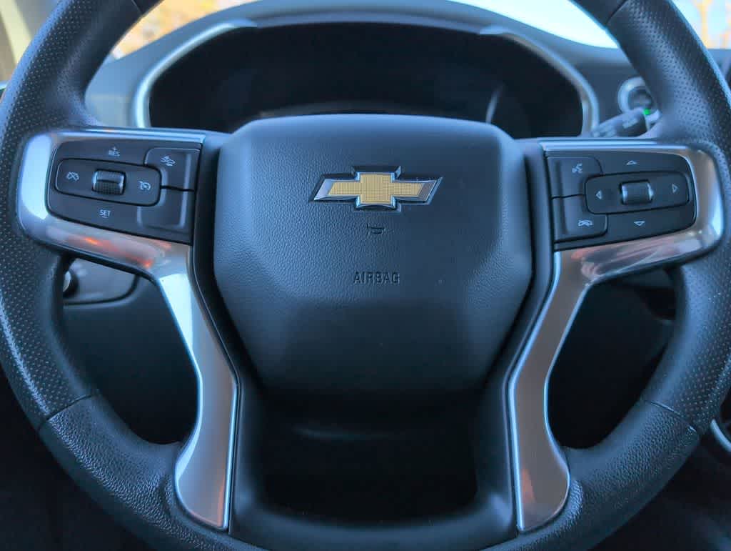 Thumbnail: 2022 Chevrolet Blazer - 22