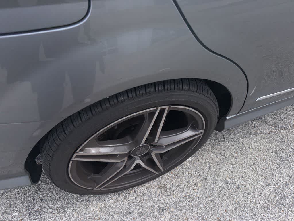 Thumbnail: 2013 Mercedes-Benz C-Class - 10