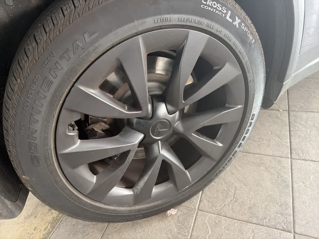 Thumbnail: 2022 Tesla Model X - 10