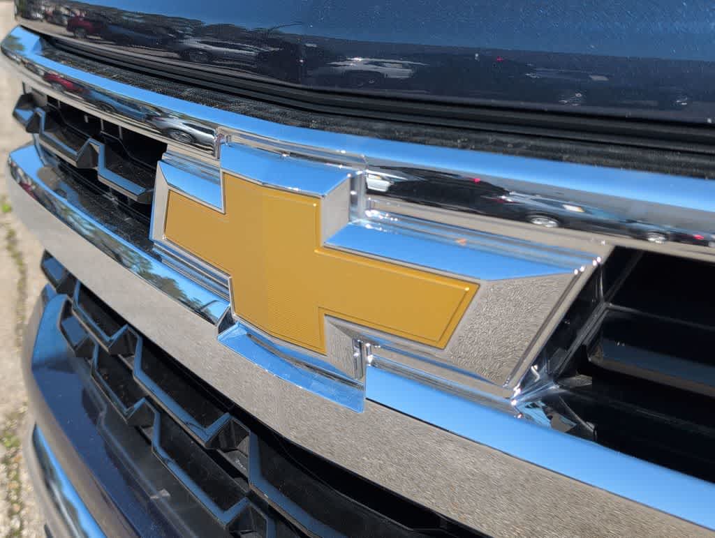 Thumbnail: 2022 Chevrolet Silverado 1500 - 11