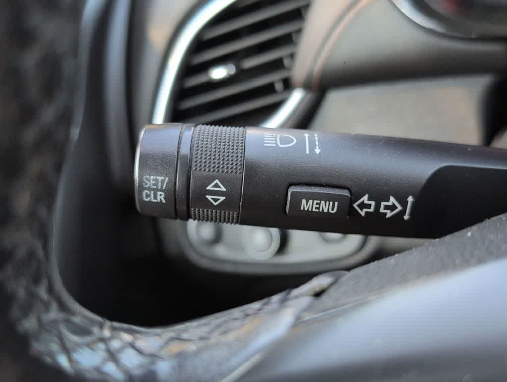 Thumbnail: 2017 Chevrolet Trax - 28