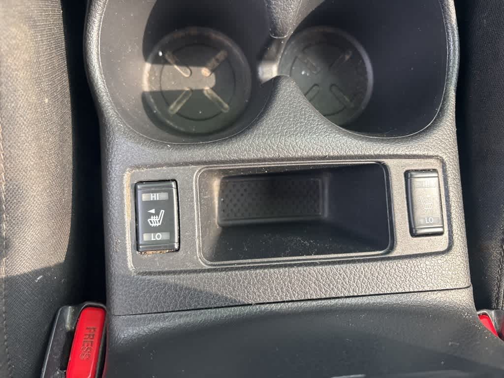 2018 Nissan Rogue SV 8
