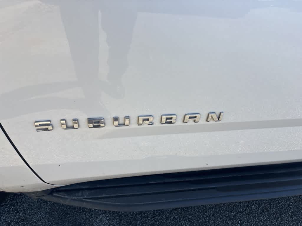 Thumbnail: 2018 Chevrolet Suburban - 10