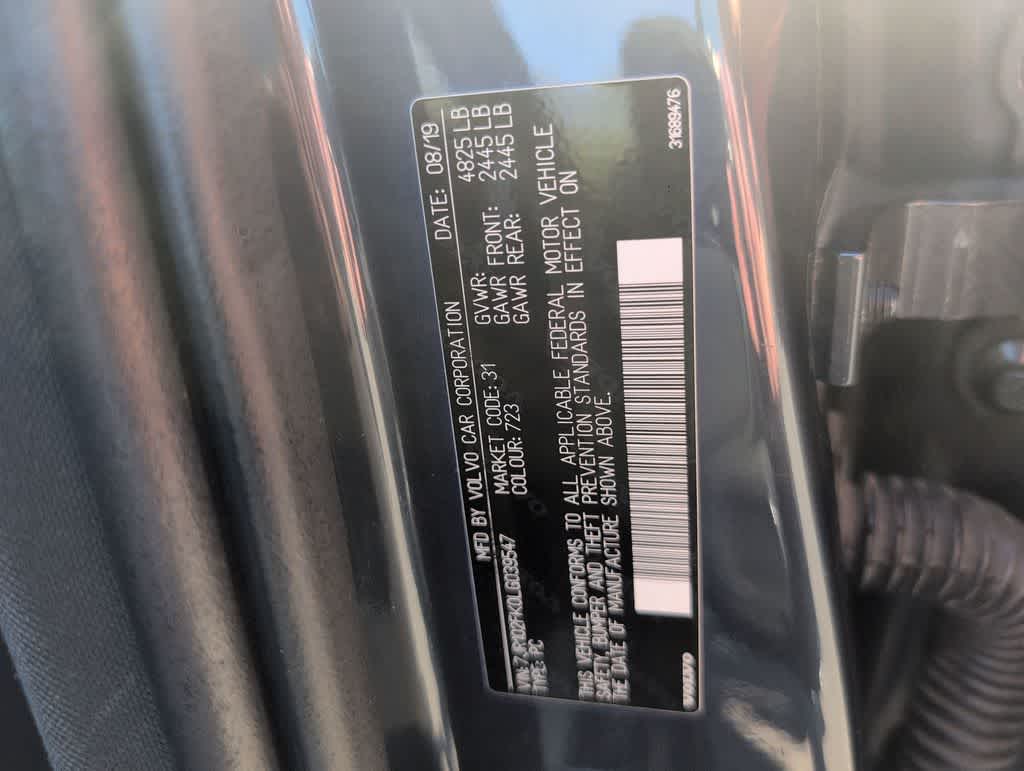 Thumbnail: 2020 Volvo S60 - 37