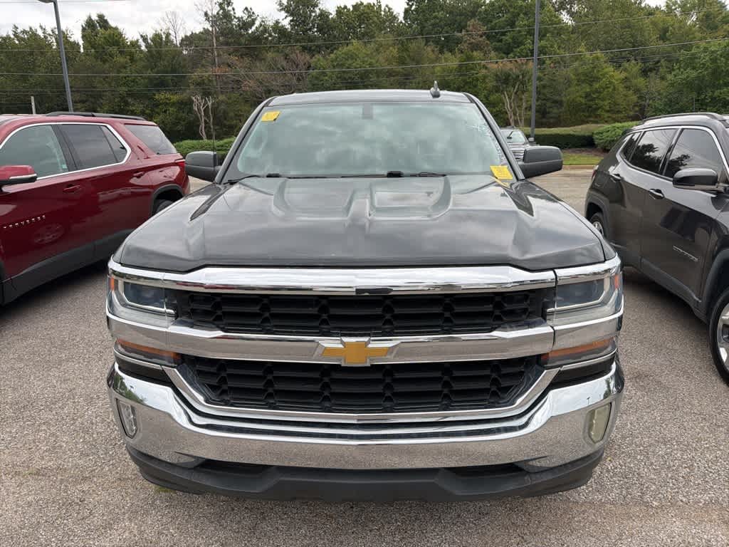Thumbnail: 2017 Chevrolet Silverado 1500 - 11