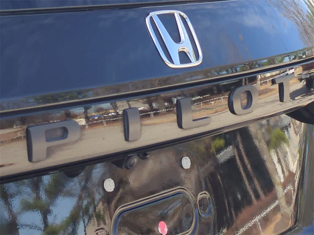 Thumbnail: 2025 Honda Pilot - 12