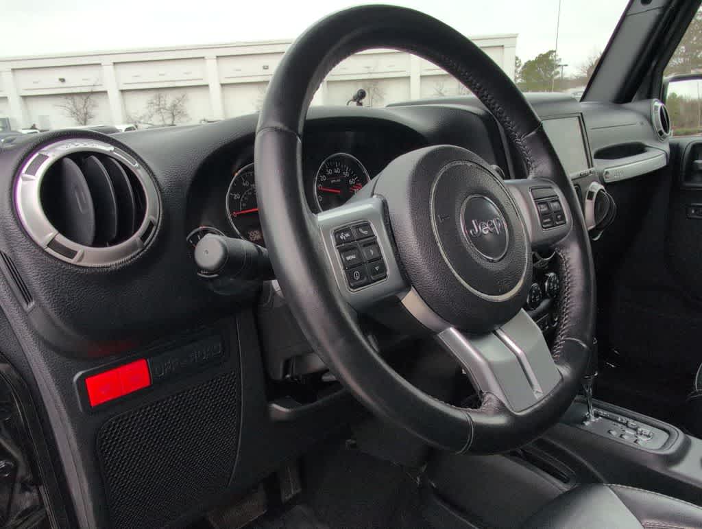 Thumbnail: 2017 Jeep Wrangler - 10