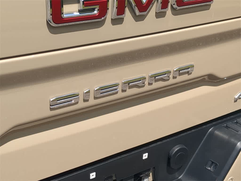 Thumbnail: 2022 GMC Sierra 1500 - 13