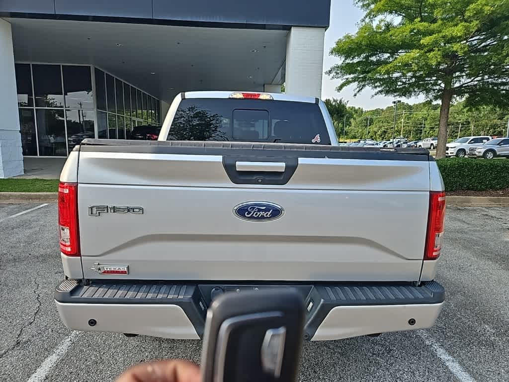 2016 Ford F-150  5