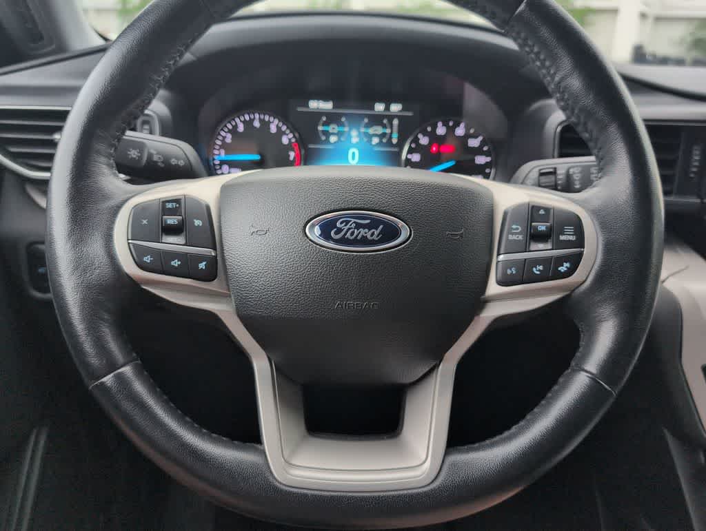 Thumbnail: 2023 Ford Explorer - 22