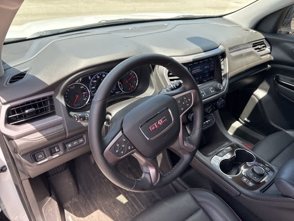 Thumbnail: 2023 GMC Acadia - 3