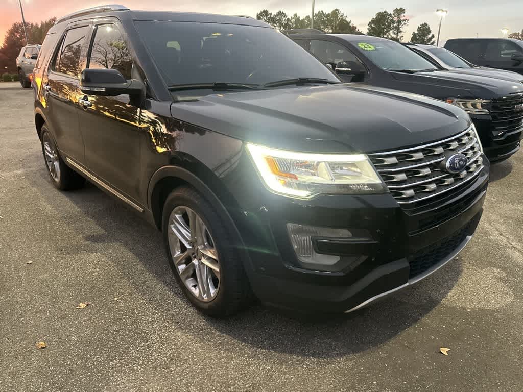 Thumbnail: 2017 Ford Explorer - 12