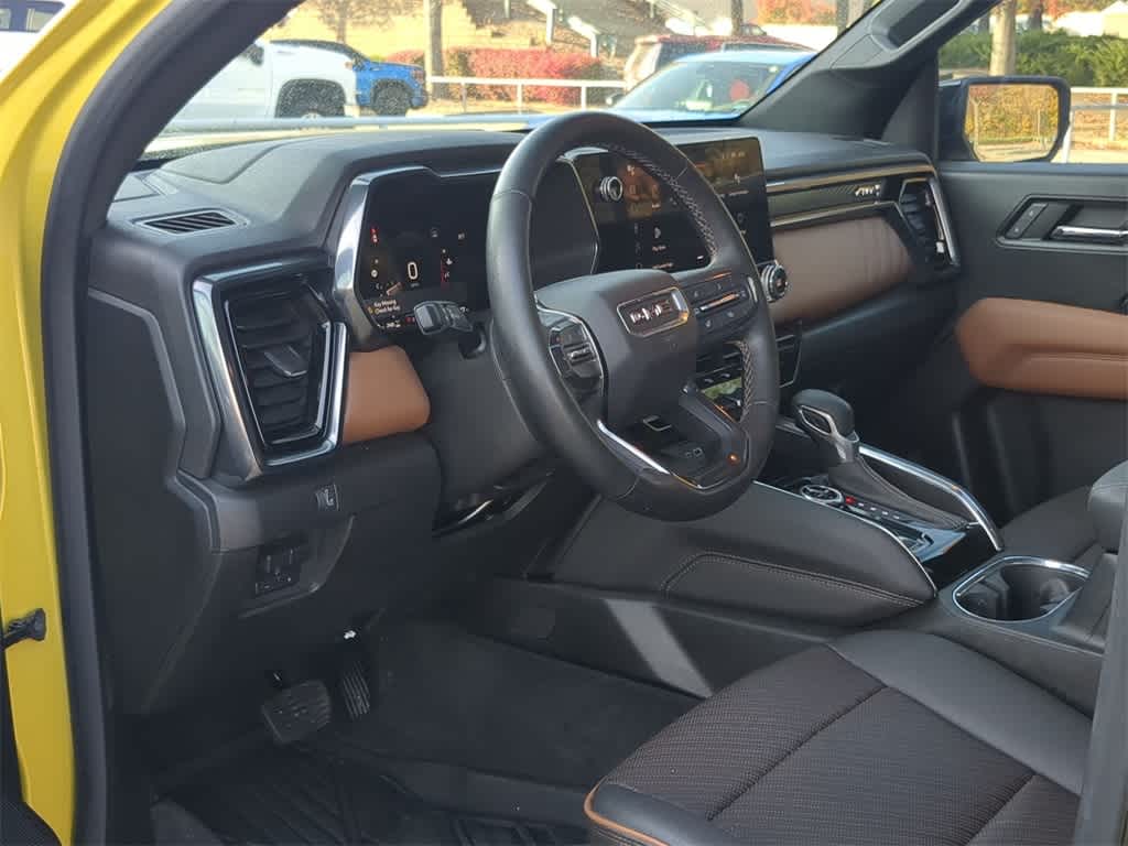 Thumbnail: 2023 GMC Canyon - 10