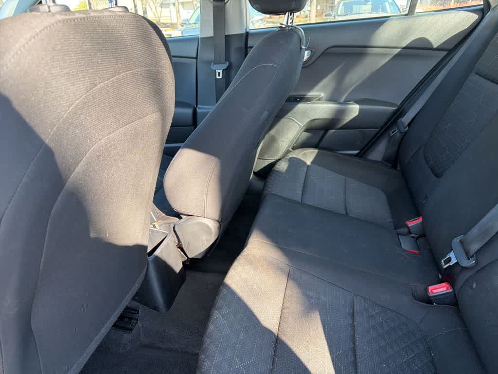 Thumbnail: 2023 Kia Rio - 20