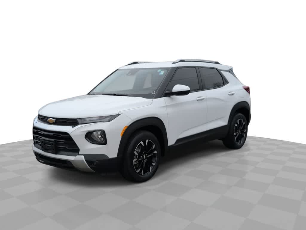 Thumbnail: 2023 Chevrolet TrailBlazer - 4