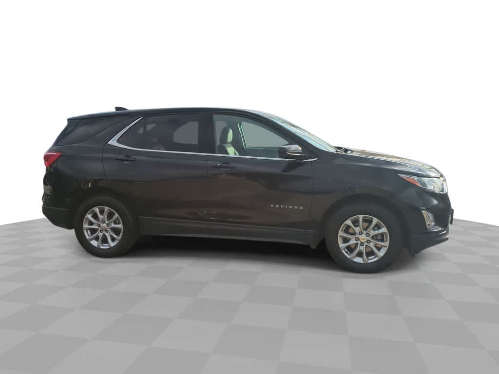 Thumbnail: 2020 Chevrolet Equinox - 9