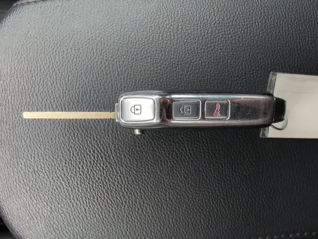 Thumbnail: 2023 Kia Soul - 34