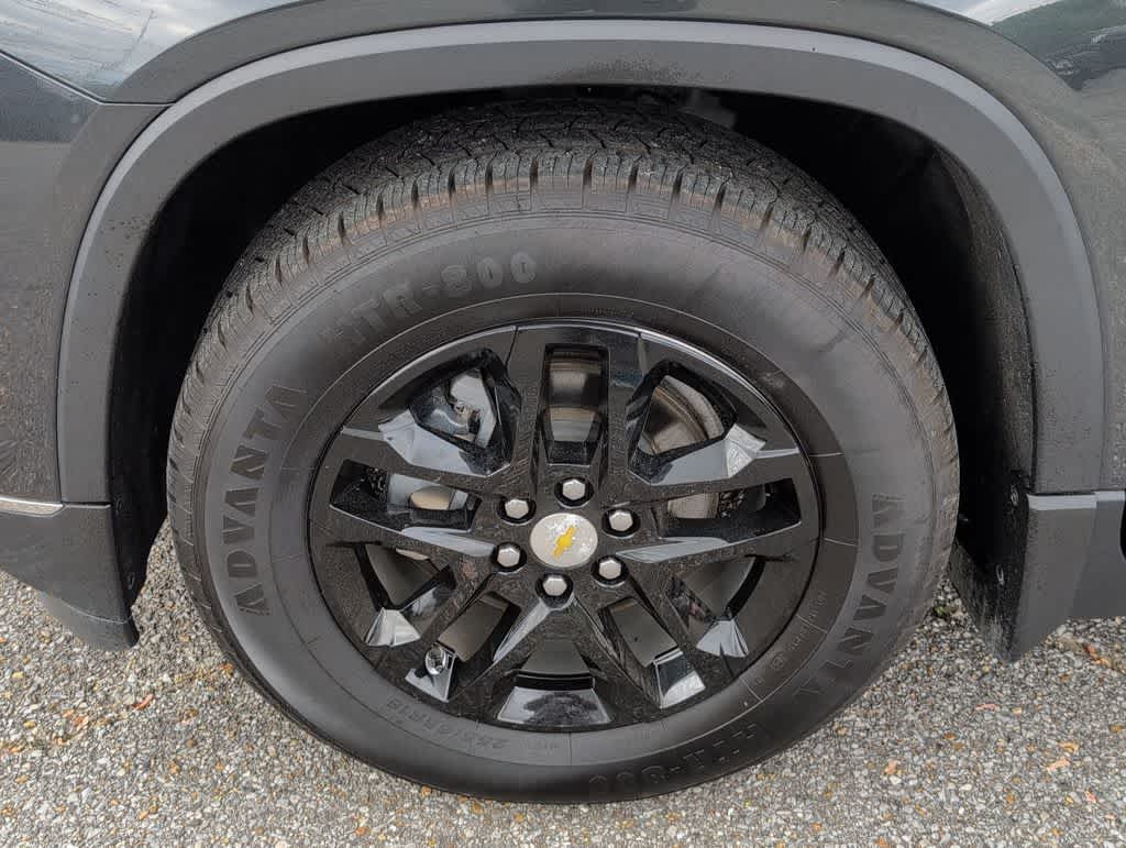 Thumbnail: 2019 Chevrolet Traverse - 14