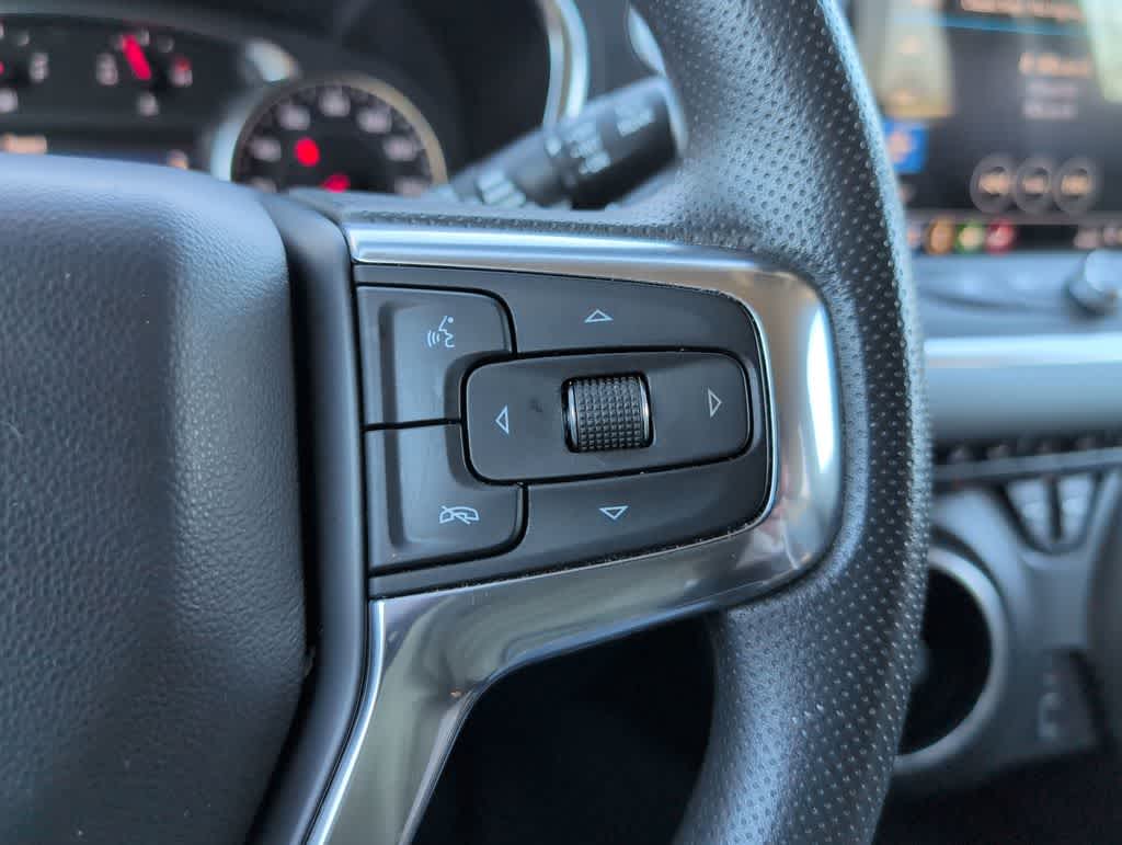 Thumbnail: 2022 Chevrolet Blazer - 24